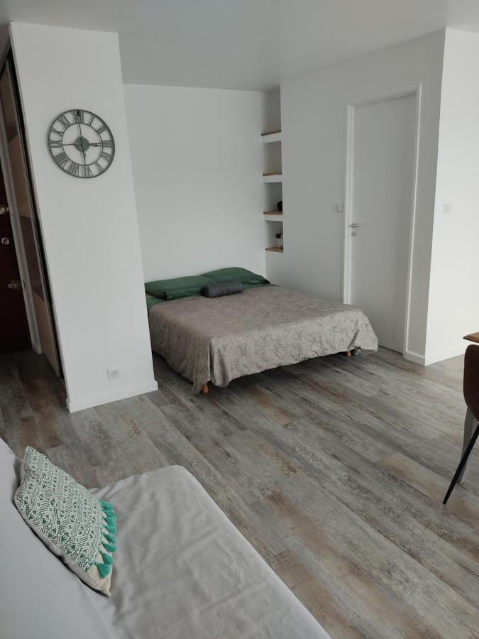 Appartement Climatise Avec Balcon,Wifi, Proche Remparts Avignon Exterior photo